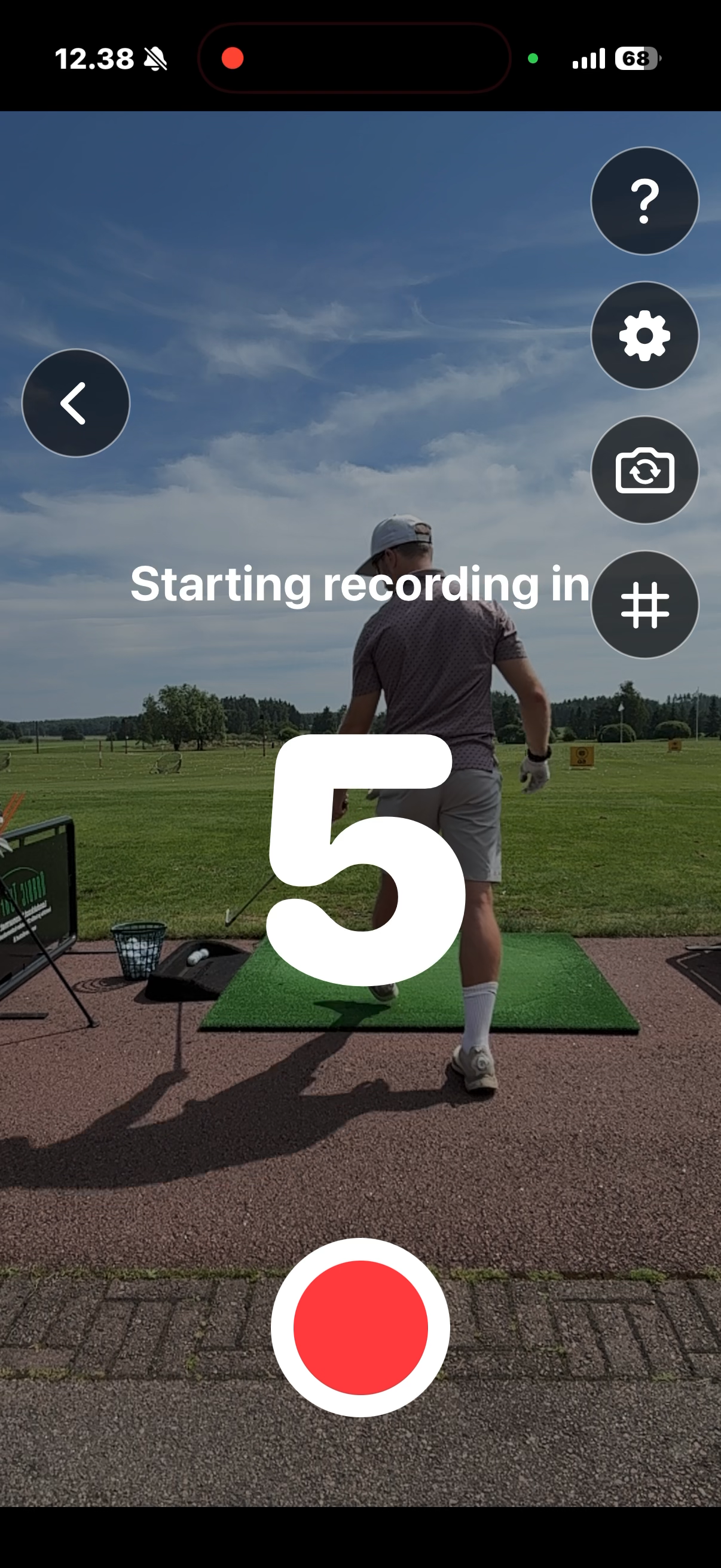 Countdown timer before recording an iron swing